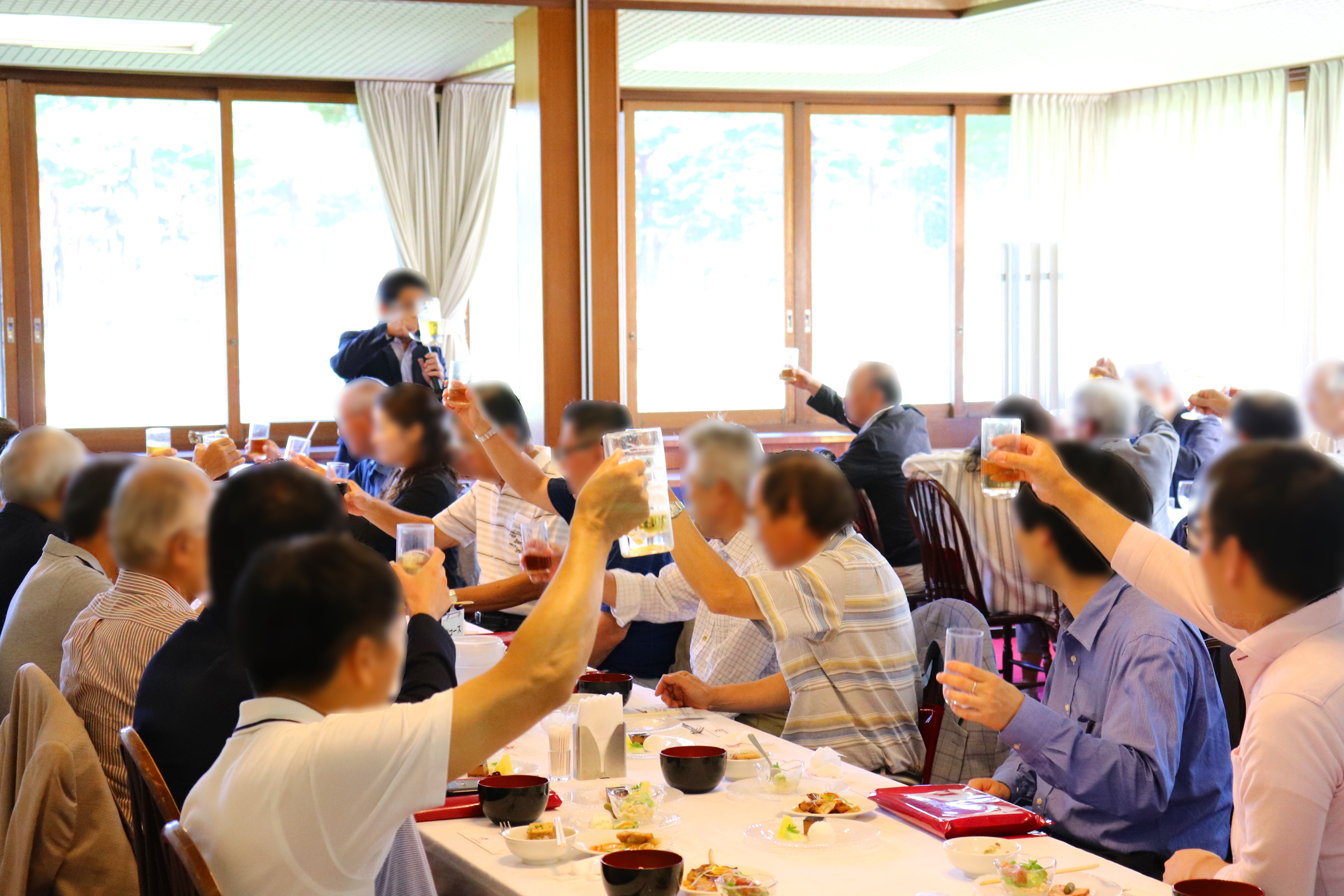 [イメージ] 過去に開催したゴルフ大会様子